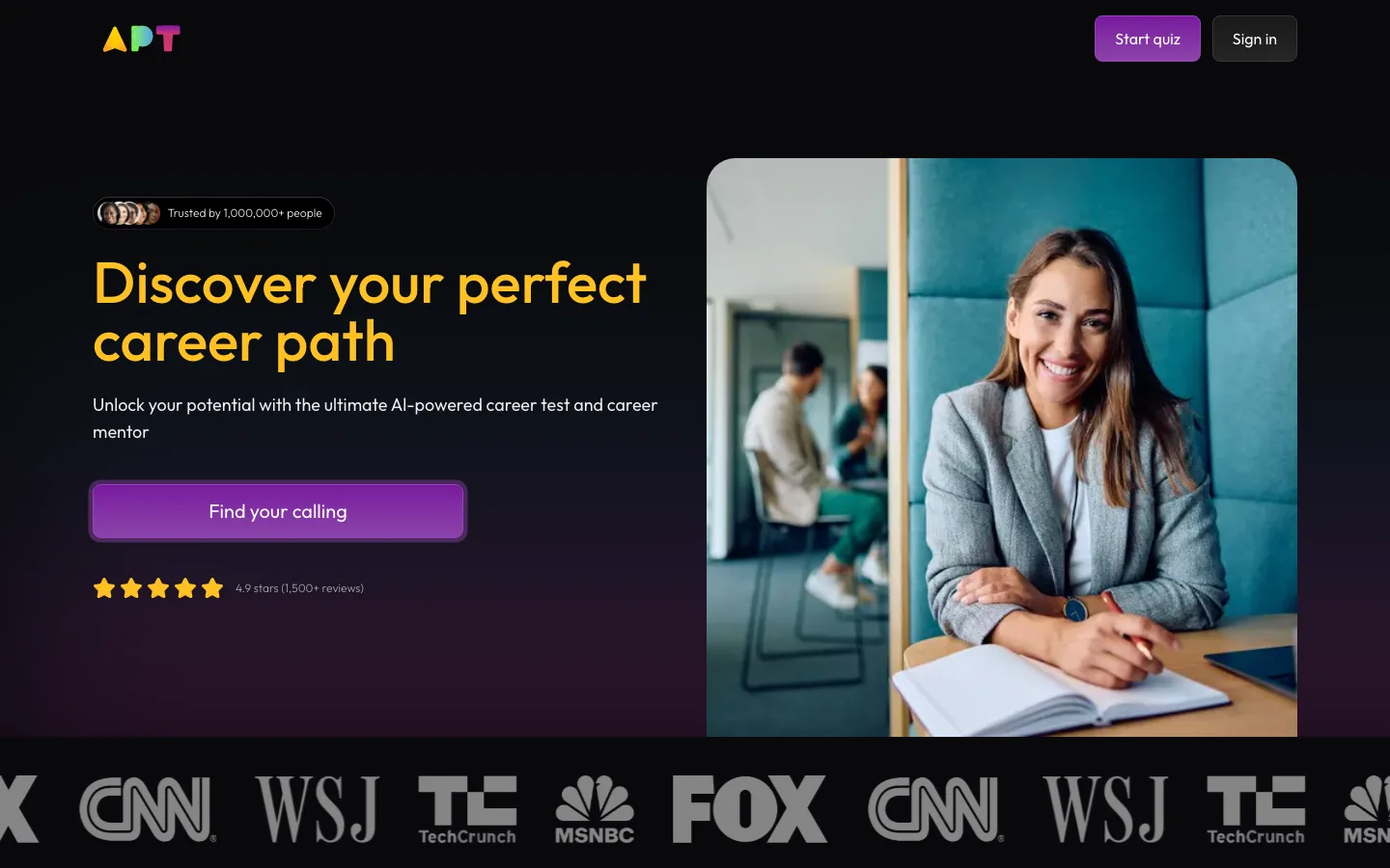 The Apt AI homepage: a 'Trusted by 1,000,000+ people' badge, the headline 'Discover your perfect career path', a 'Find your calling' button, a 4.9-star rating citing 1,500-plus reviews, and no price shown anywhere.